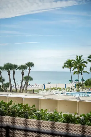 1212 Benjamin Franklin Drive Sarasota FL 34236