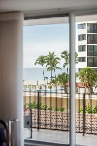 1212 Benjamin Franklin Drive Sarasota FL 34236