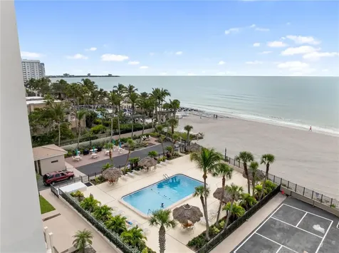 1212 Benjamin Franklin Drive Sarasota FL 34236