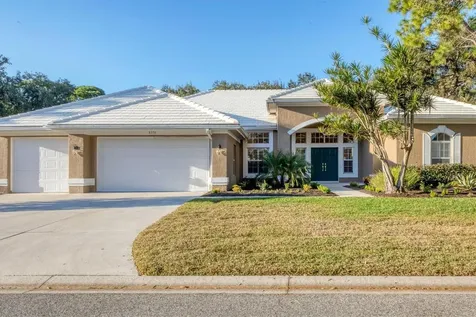 8576 Woodbriar Drive Sarasota FL 34238