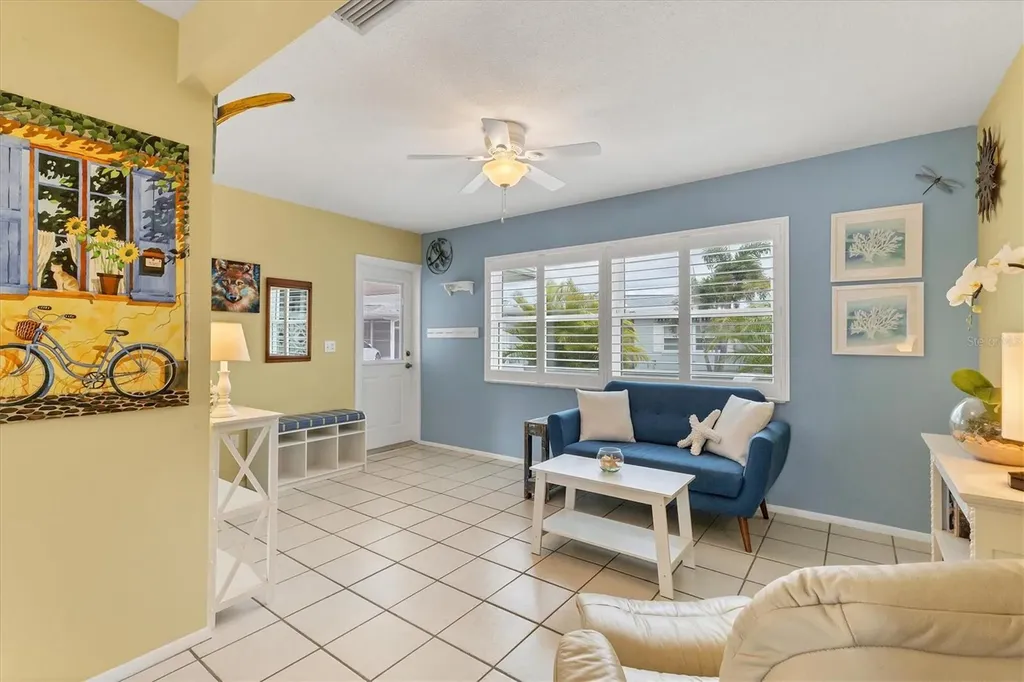 1018 Beach Manor Circle Venice FL 34285