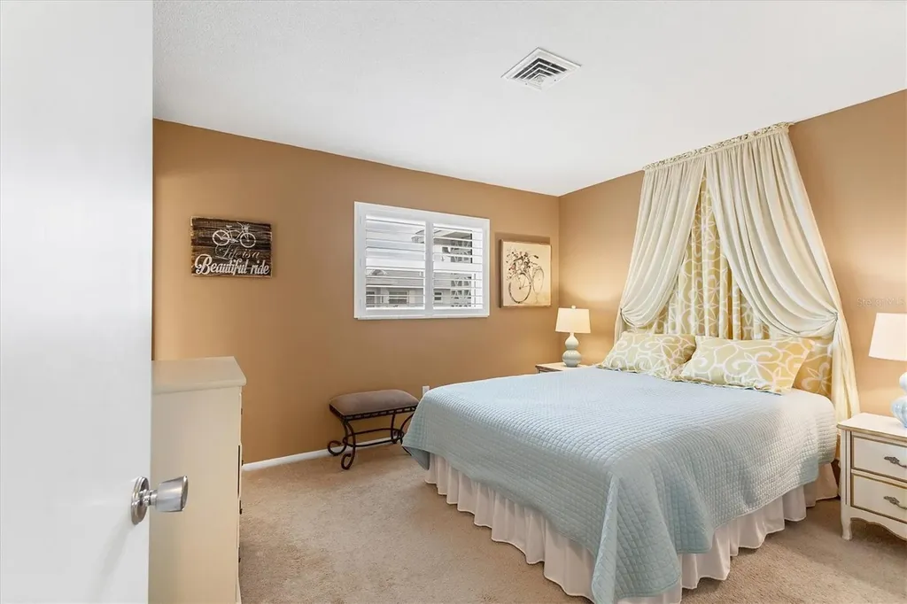 1018 Beach Manor Circle Venice FL 34285