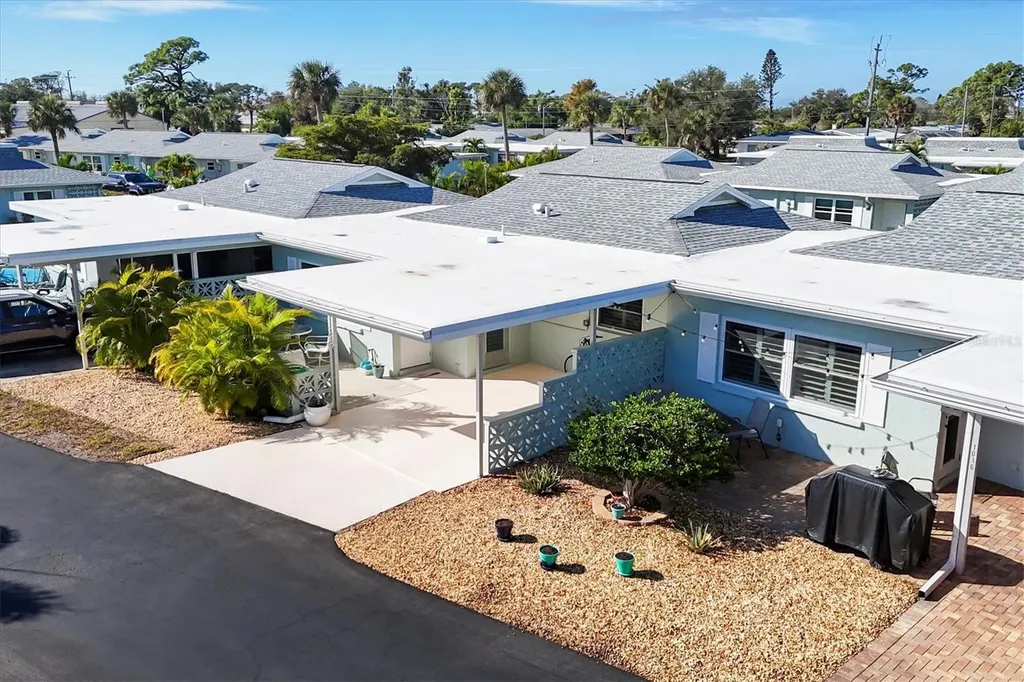 1018 Beach Manor Circle Venice FL 34285