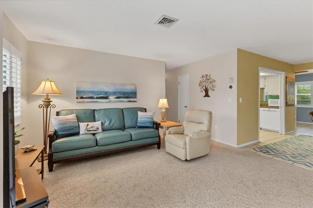 1018 Beach Manor Circle Venice FL 34285