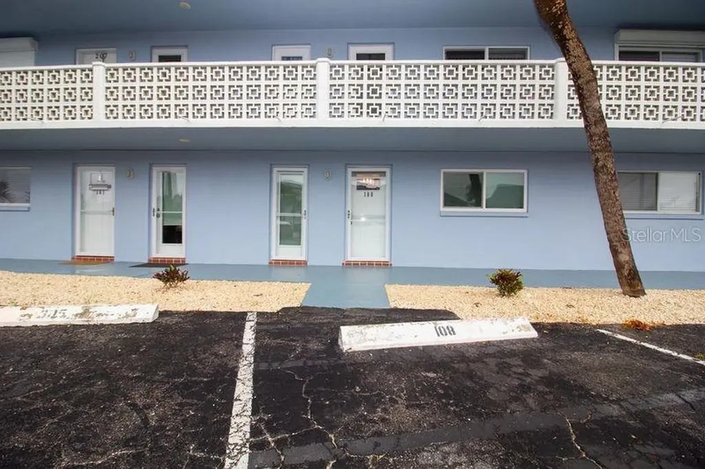 280 126th Avenue Treasure Island FL 33706