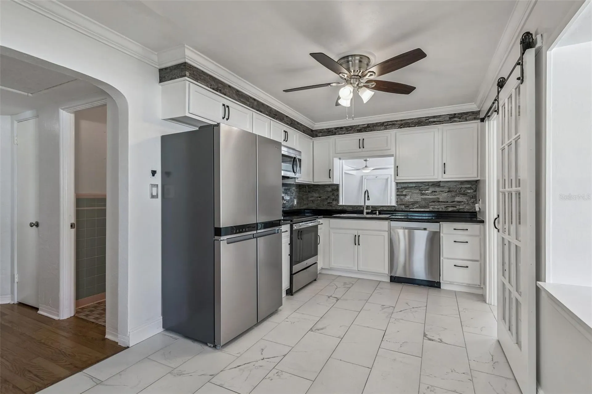 1322 48th Avenue N St Petersburg FL 33703