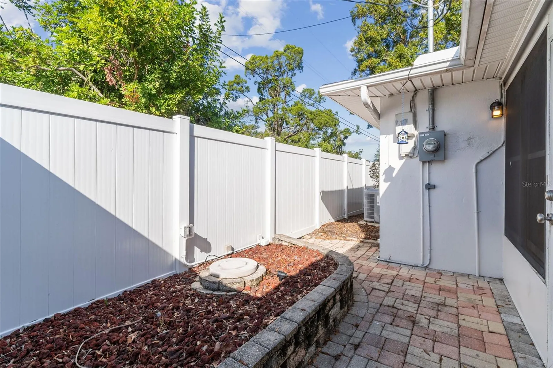 1322 48th Avenue N St Petersburg FL 33703