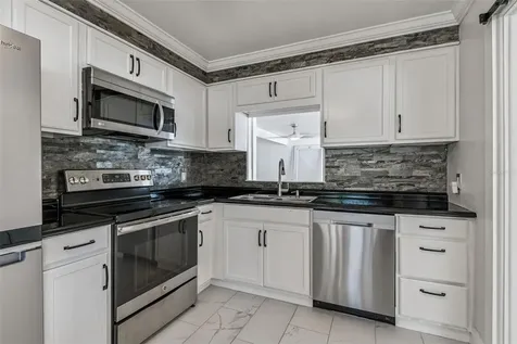1322 48th Avenue N St Petersburg FL 33703
