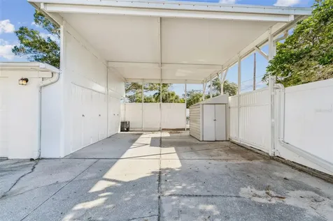 1322 48th Avenue N St Petersburg FL 33703