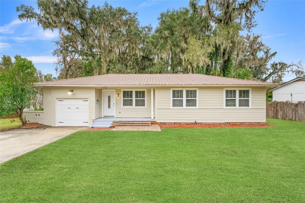 172 SE Saint Margarets Street Lake City FL 32025