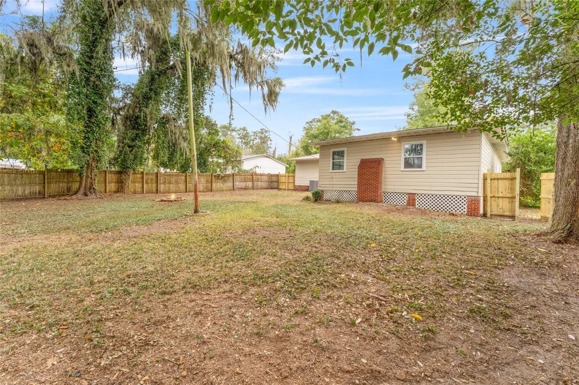 172 SE Saint Margarets Street Lake City FL 32025