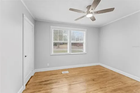 172 SE Saint Margarets Street Lake City FL 32025
