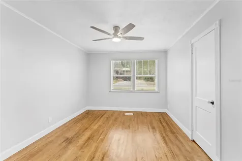172 SE Saint Margarets Street Lake City FL 32025