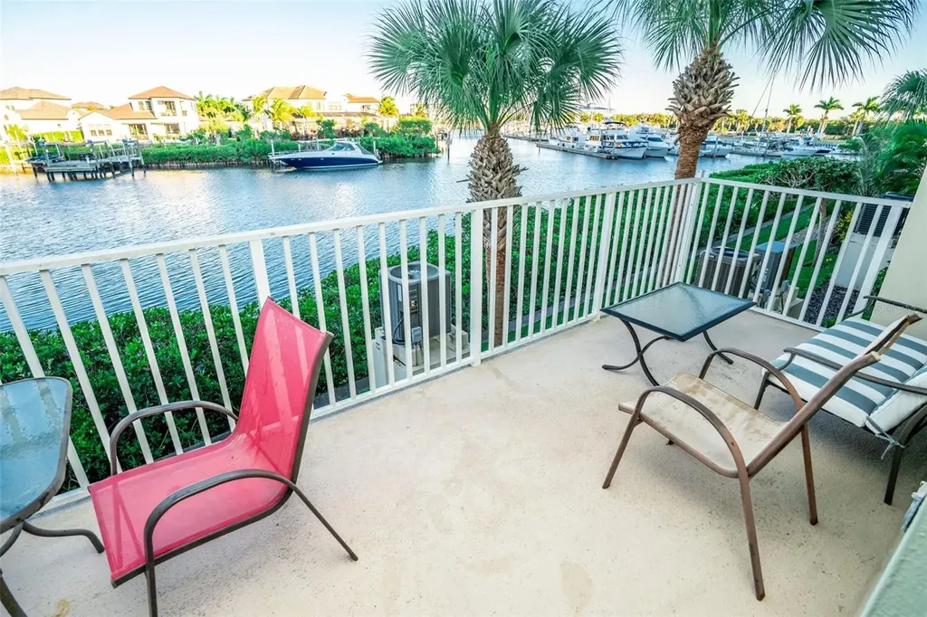 465 Bahia Beach Boulevard Ruskin FL 33570