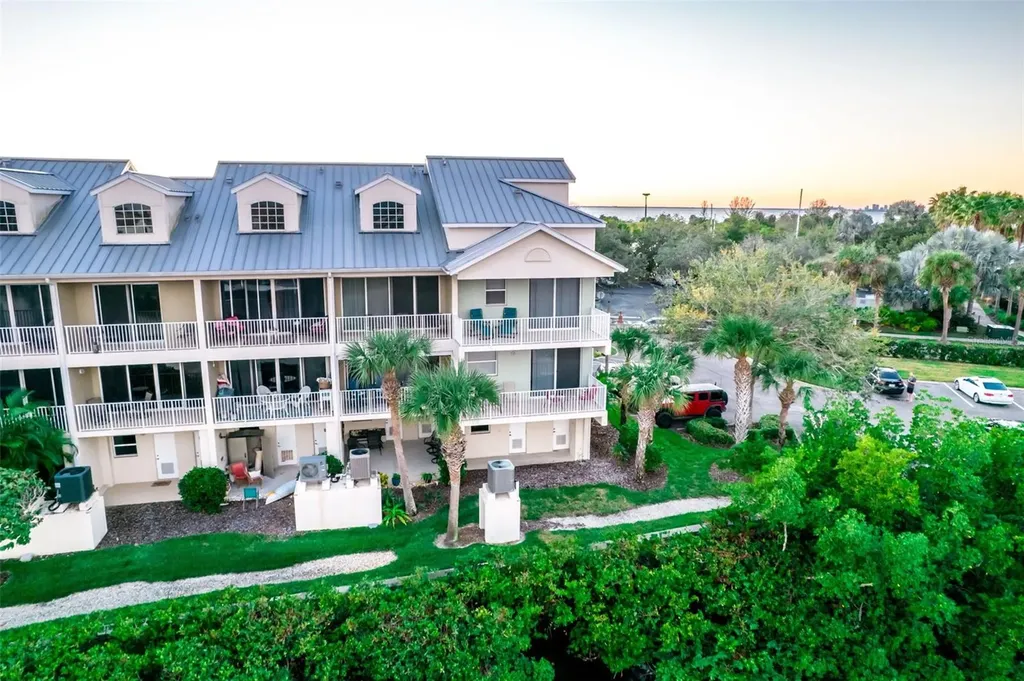 465 Bahia Beach Boulevard Ruskin FL 33570