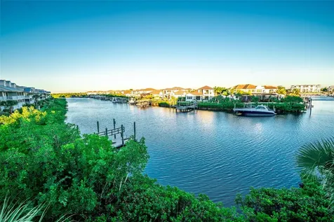 465 Bahia Beach Boulevard Ruskin FL 33570