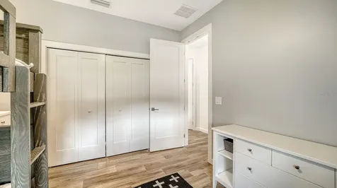 6136 Hollywood Boulevard Sarasota FL 34231