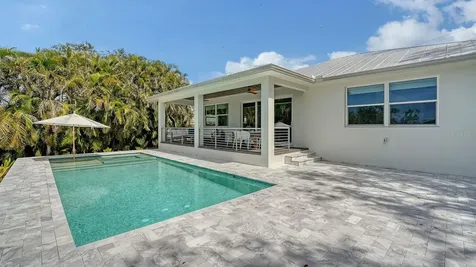 6136 Hollywood Boulevard Sarasota FL 34231