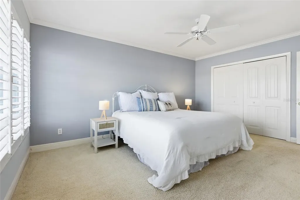 4420 Exeter Drive Longboat Key FL 34228