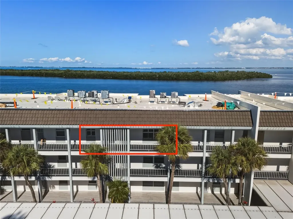 4420 Exeter Drive Longboat Key FL 34228