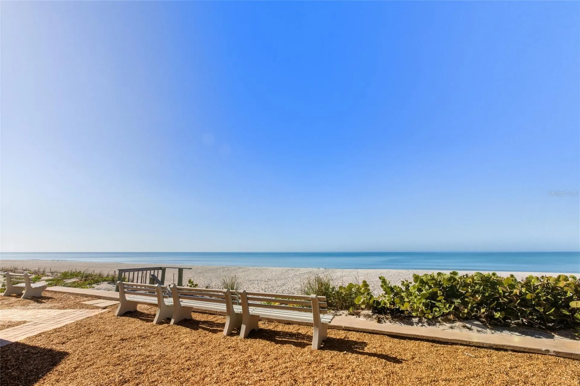 4420 Exeter Drive Longboat Key FL 34228