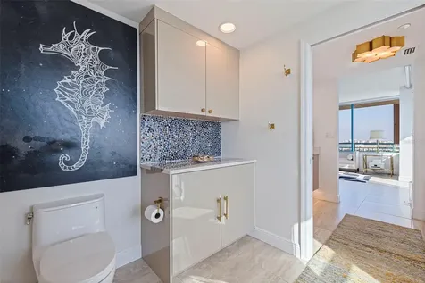 1520 Gulf Boulevard Clearwater Beach FL 33767