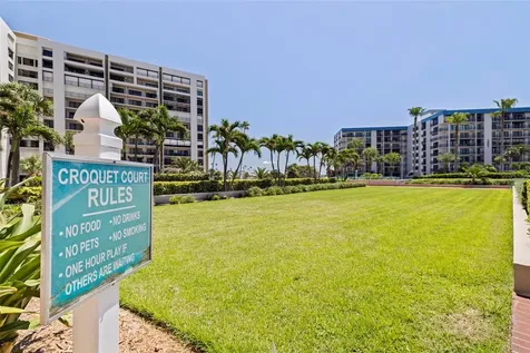 1520 Gulf Boulevard Clearwater Beach FL 33767