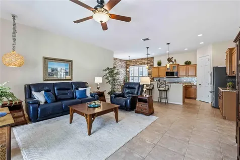 7915 Edmonston Circle University Park FL 34201