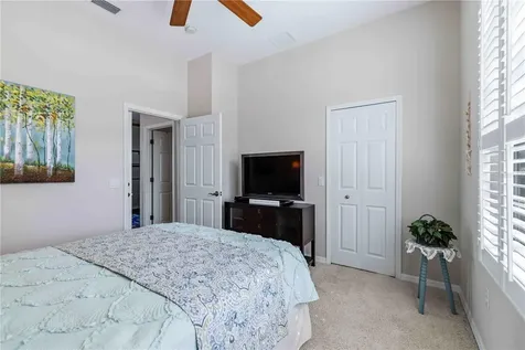 7915 Edmonston Circle University Park FL 34201