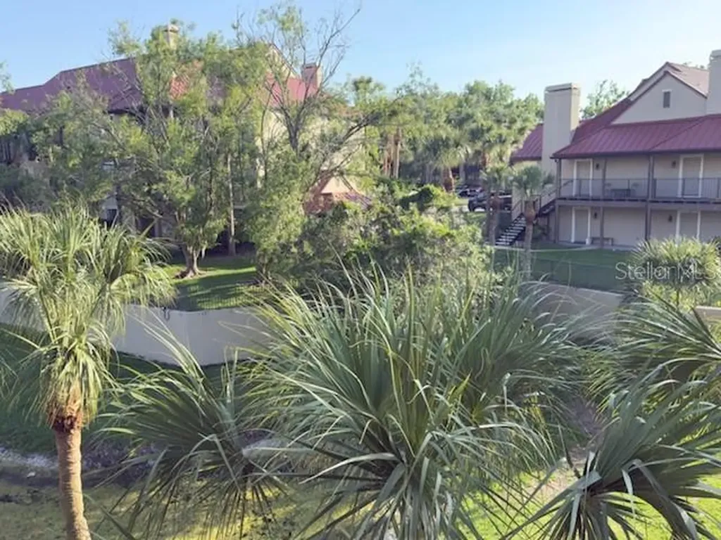 208 Afton Square Altamonte Springs FL 32714
