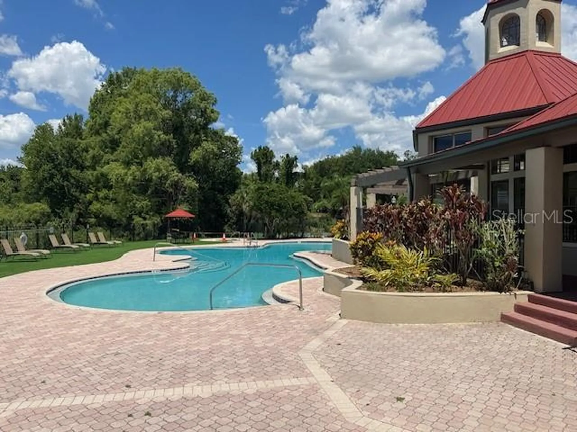 208 Afton Square Altamonte Springs FL 32714