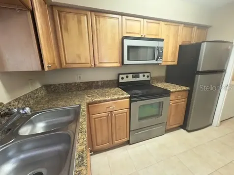 208 Afton Square Altamonte Springs FL 32714