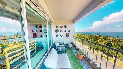 00690 Cond Treasure Point Vega Alta PR 00692