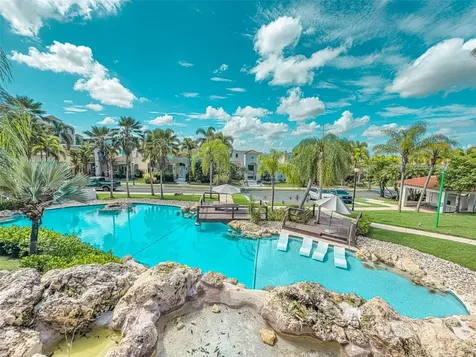 00690 Cond Treasure Point Vega Alta PR 00692