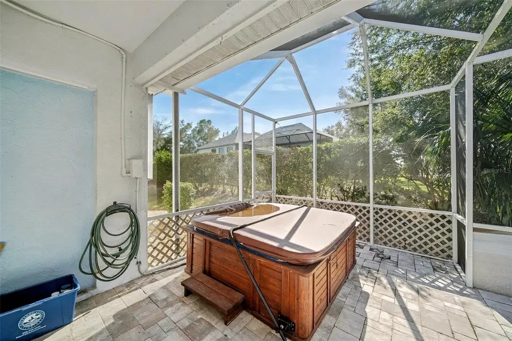 8402 Maybelle Drive Weeki Wachee FL 34613