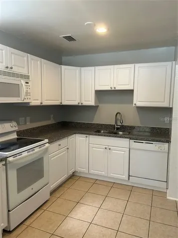 232 Beverly Boulevard Brandon FL 33511