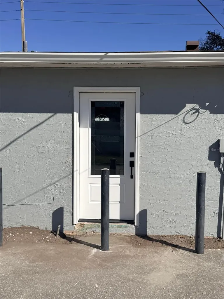 1486 S Semoran Boulevard Orlando FL 32807