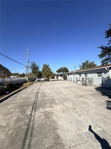 1486 S Semoran Boulevard Orlando FL 32807