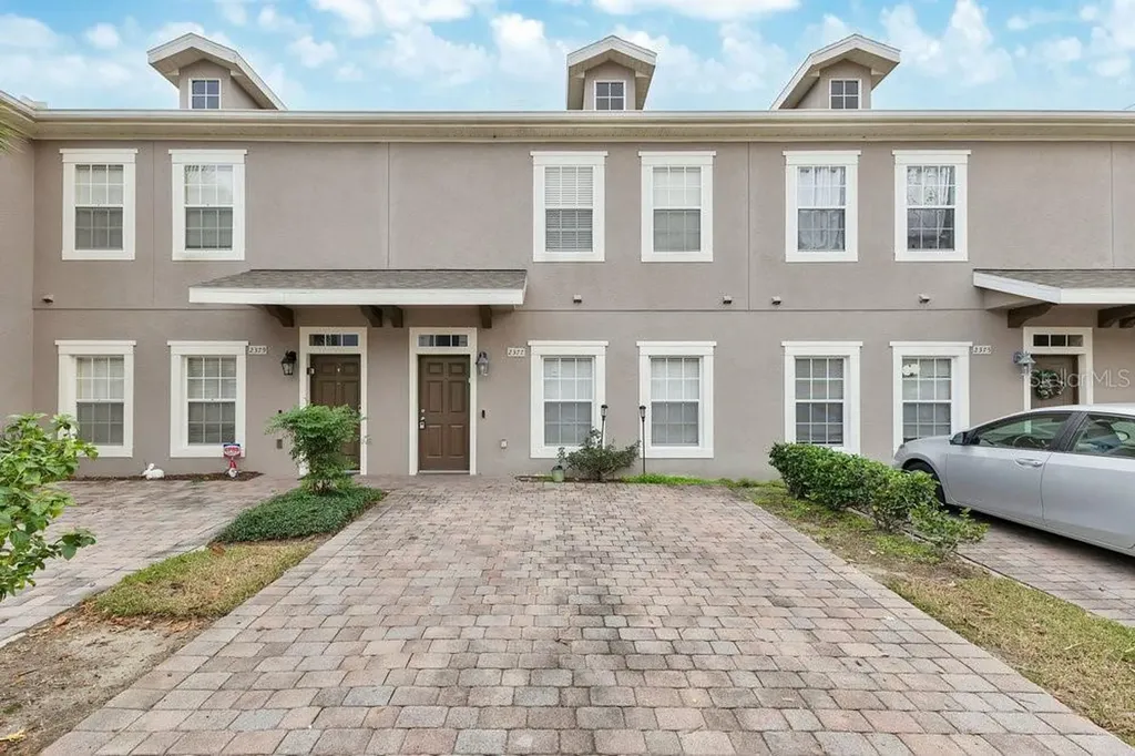 2377 Caravelle Circle Kissimmee FL 34746
