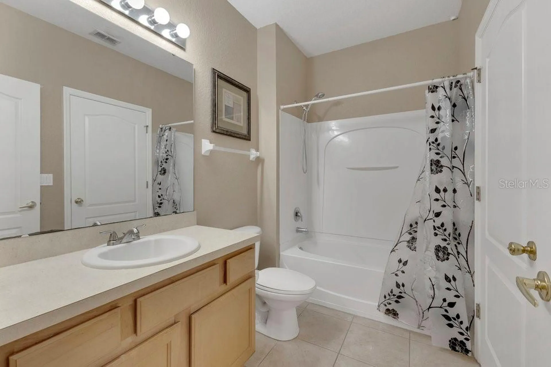 2377 Caravelle Circle Kissimmee FL 34746