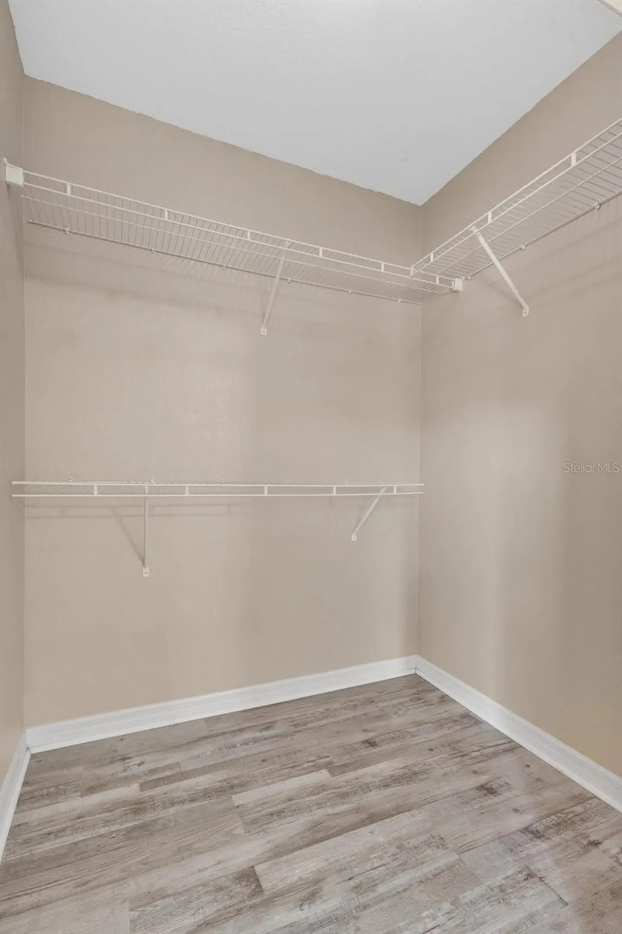 2377 Caravelle Circle Kissimmee FL 34746