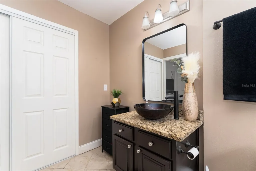 2936 Curry Woods Drive Orlando FL 32822