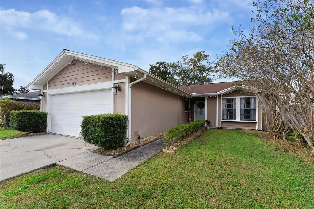 2936 Curry Woods Drive Orlando FL 32822