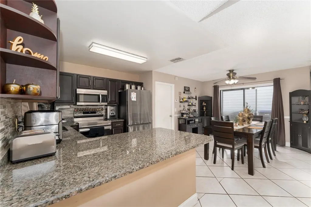 2936 Curry Woods Drive Orlando FL 32822