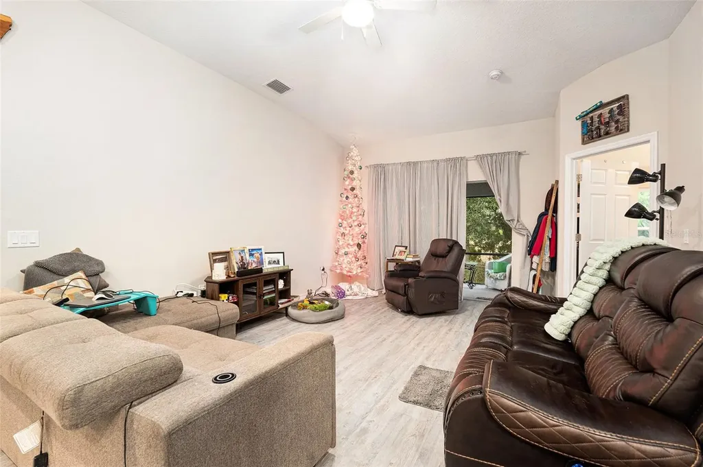 10425 S Drew Bryant Circle Floral City FL 34436