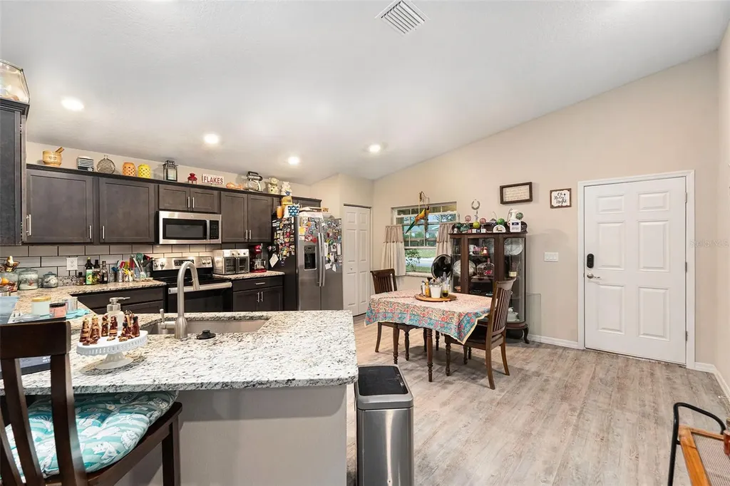 10425 S Drew Bryant Circle Floral City FL 34436