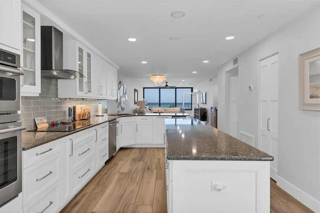 5740 Midnight Pass Road Sarasota FL 34242