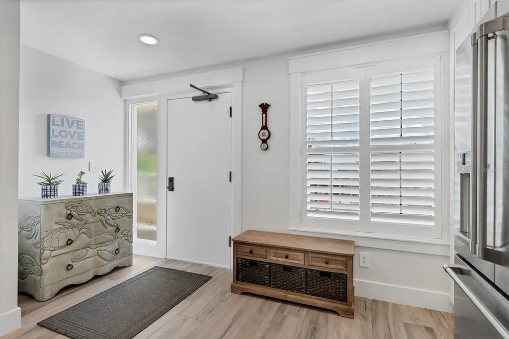 5740 Midnight Pass Road Sarasota FL 34242
