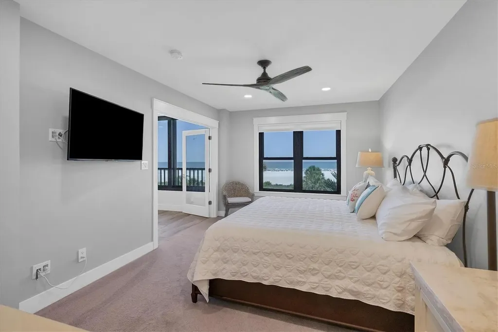 5740 Midnight Pass Road Sarasota FL 34242