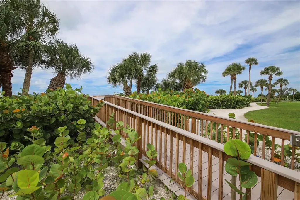 5740 Midnight Pass Road Sarasota FL 34242